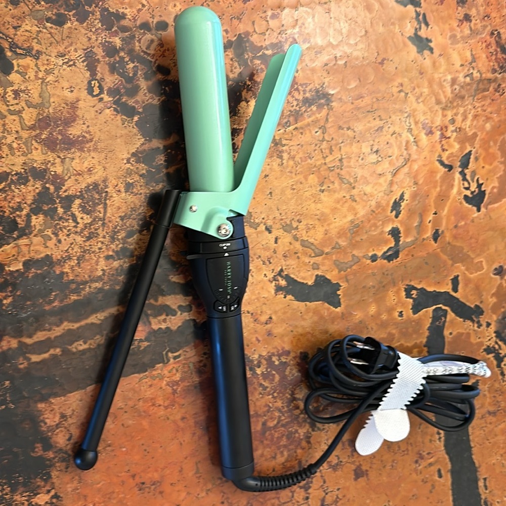 Harry Josh Pro Tools 1 1/2" curling iron 2 in 1, mint condition